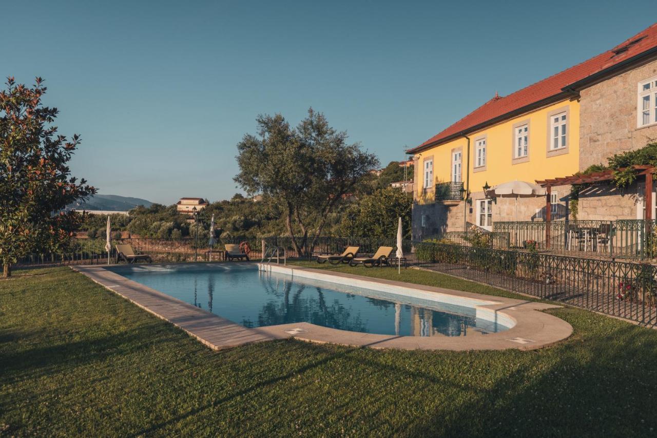 Quinta Do Outeiro Guest House Resende Exterior foto